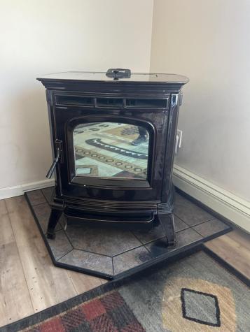 8 Orchard Lane Limington ME 04049