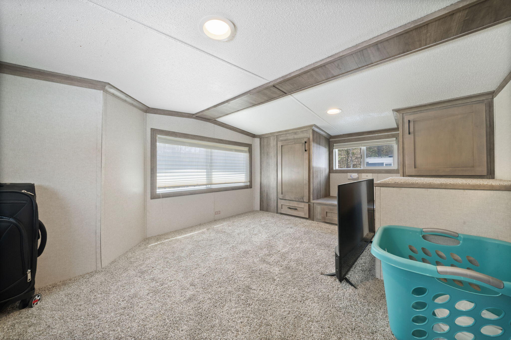 1 Seacoast Lane Old Orchard Beach ME 04064
