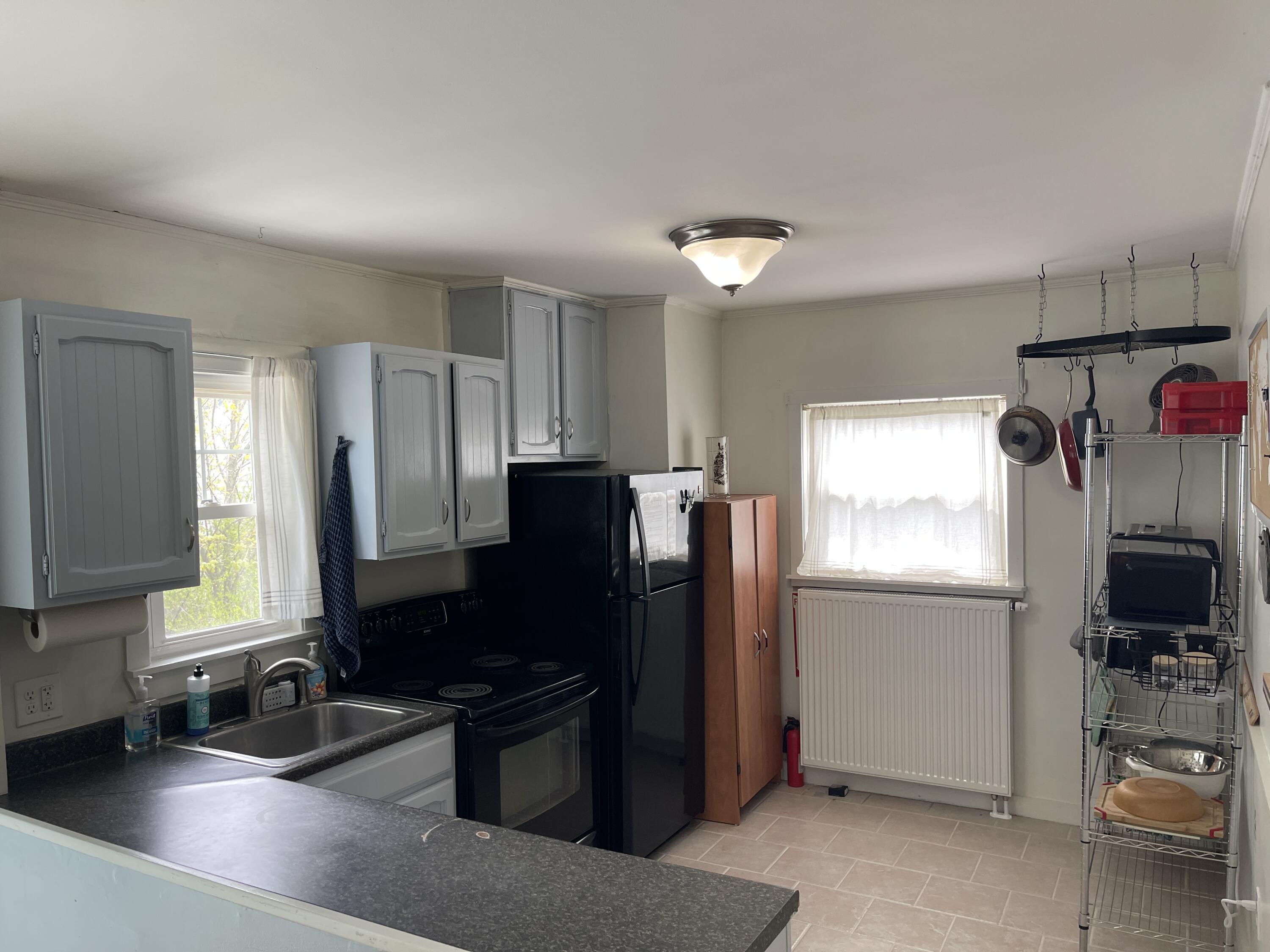 12 Grandview Avenue South Portland ME 04106