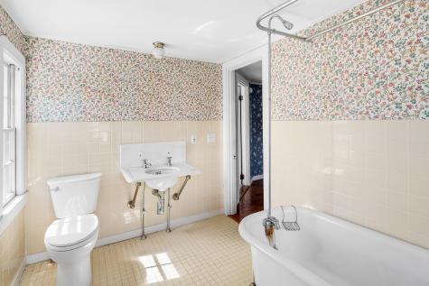108 Derby Road Islesboro ME 04848