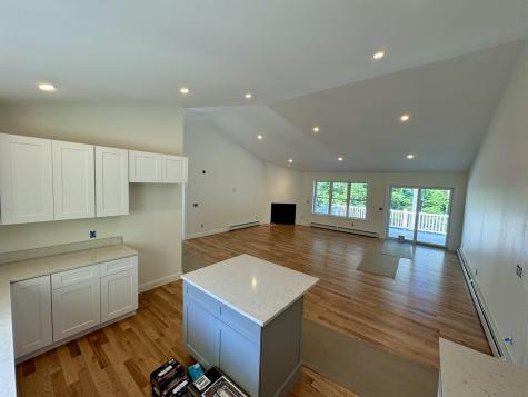 23 Forest Glen Lane Topsham ME 04086