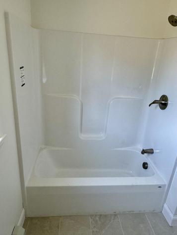 23 Forest Glen Lane Topsham ME 04086