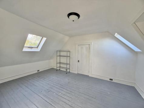 21 Cottage Street Bangor ME 04401