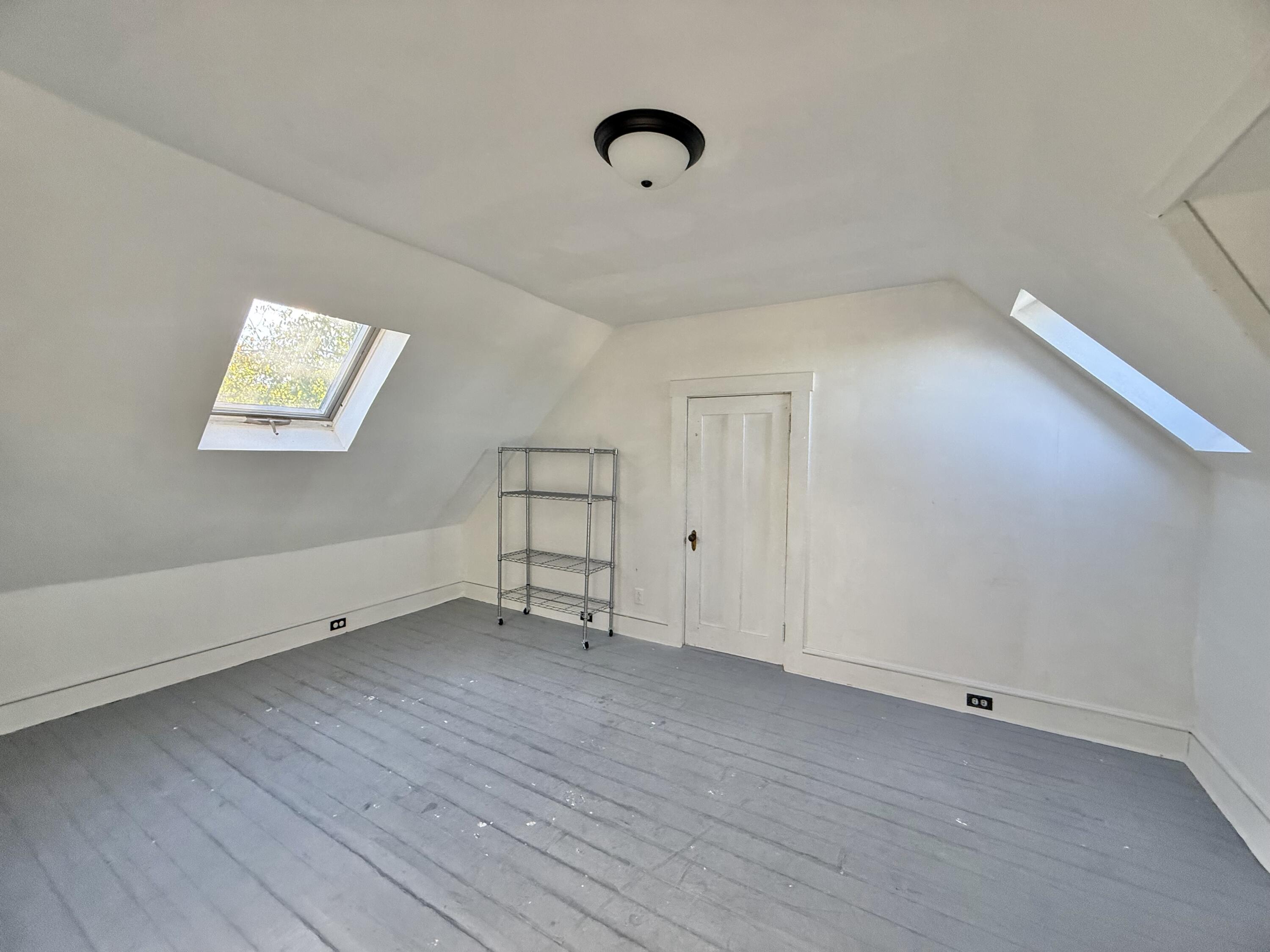 21 Cottage Street Bangor ME 04401