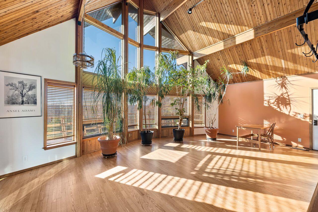 32 Dillon Road Harrison ME 04040