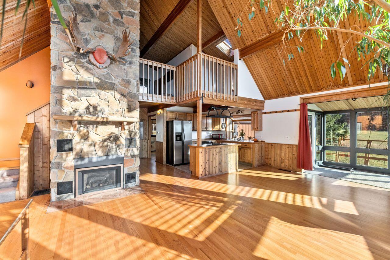 32 Dillon Road Harrison ME 04040