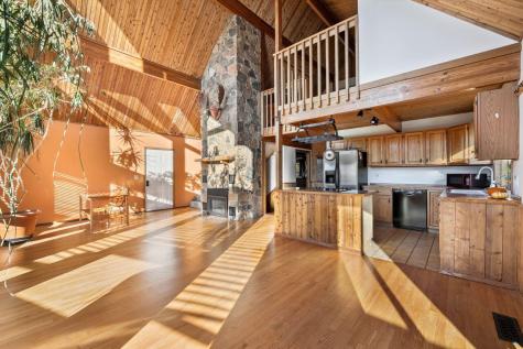 32 Dillon Road Harrison ME 04040