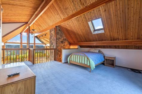 32 Dillon Road Harrison ME 04040