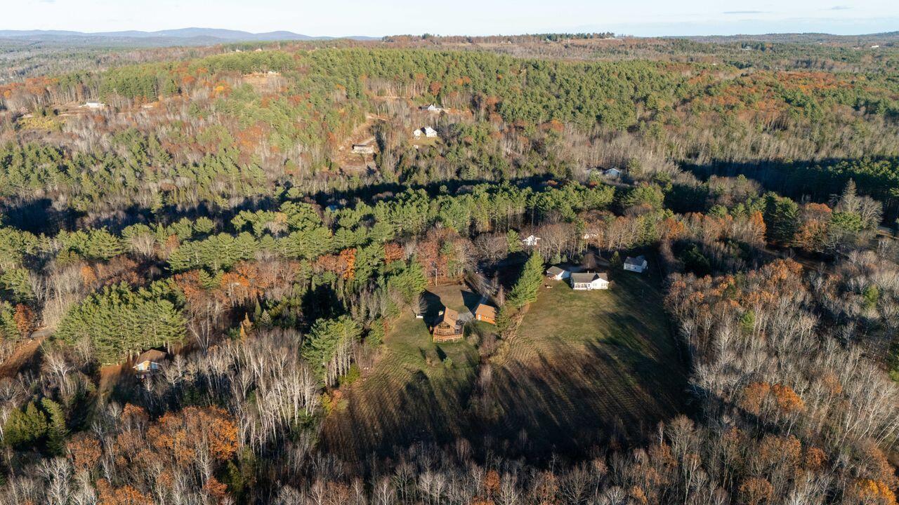 32 Dillon Road Harrison ME 04040