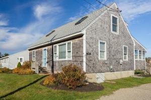 Wells ME, 15 Days Lane