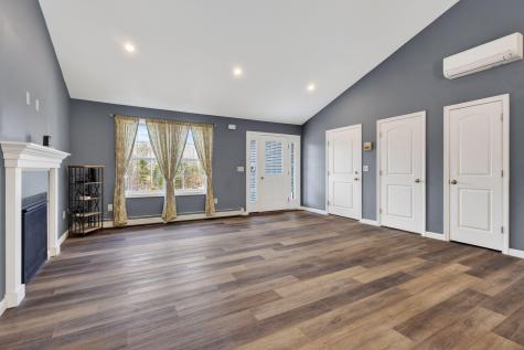 31 Meredith Drive Windham ME 04062