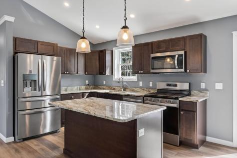 31 Meredith Drive Windham ME 04062