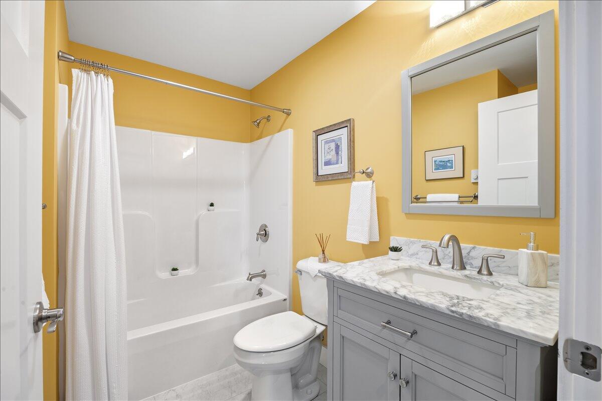 48 Liberty Lane Acton ME 04001