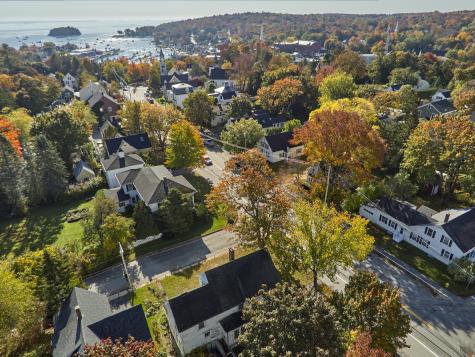 17 Mountain Street Camden ME 04843