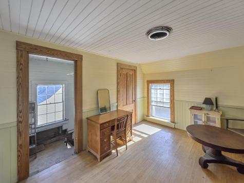 17 Mountain Street Camden ME 04843