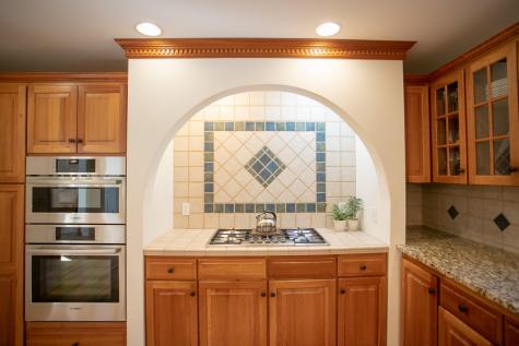 548 South Road Holden ME 04429