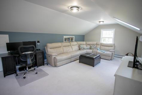 548 South Road Holden ME 04429