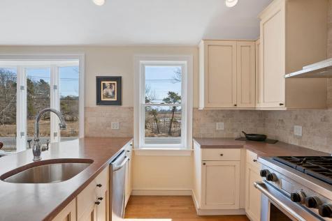 189 Western Avenue Kennebunk ME 04043