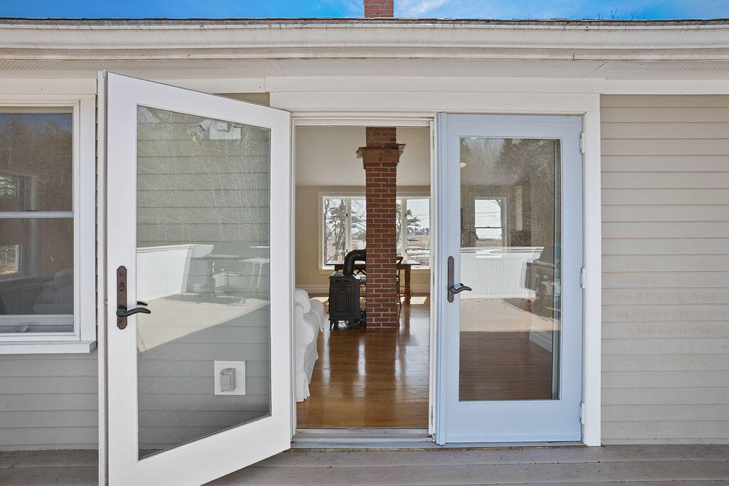 189 Western Avenue Kennebunk ME 04043