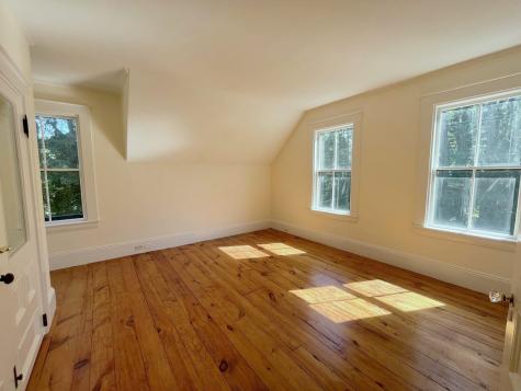 40 Cape Neddick Road York ME 03909