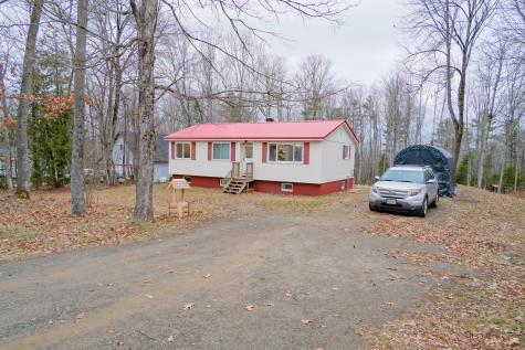 163 Phillips Road Glenburn ME 04401