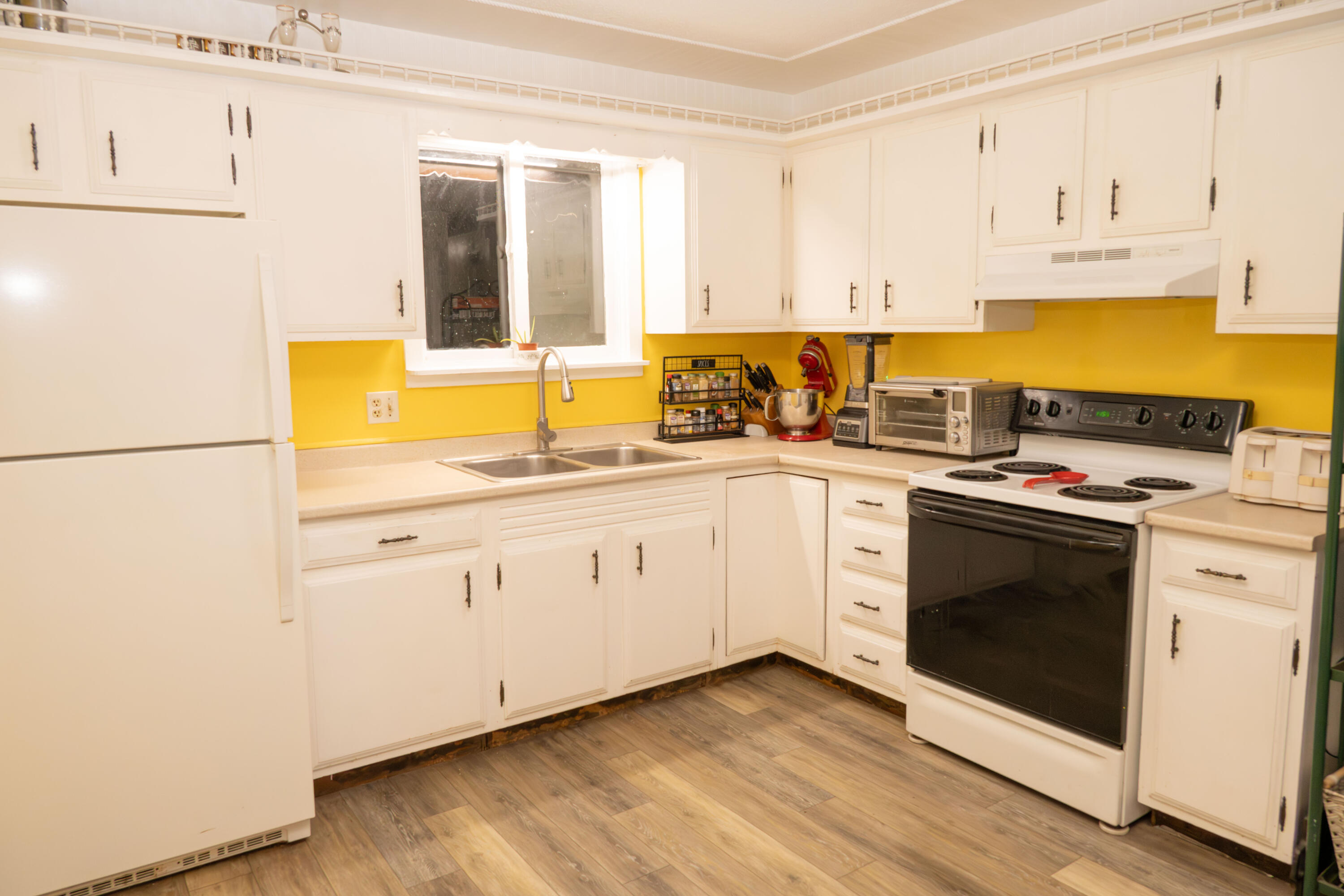 163 Phillips Road Glenburn ME 04401