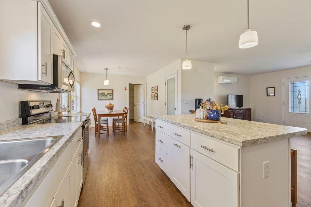 2 Berry Lane Biddeford ME 04005