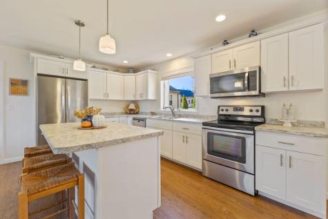 2 Berry Lane Biddeford ME 04005