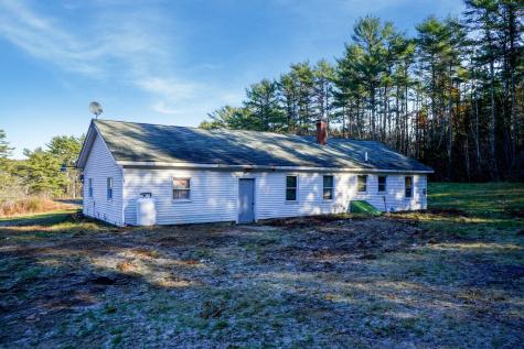 8 Wawenock Road Edgecomb ME 04556