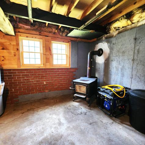 460 Bear Pond Road Buckfield ME 04220