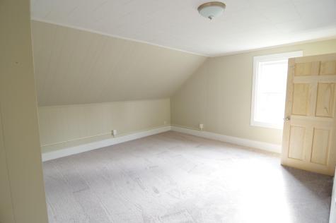 26 Water Street Dexter ME 04930
