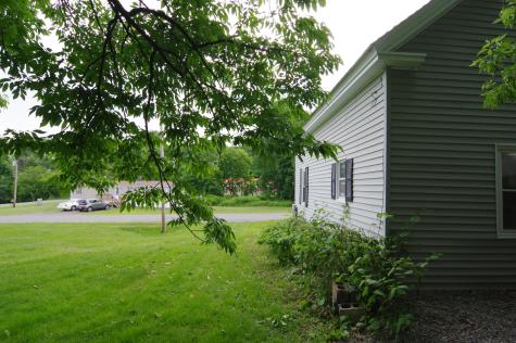 26 Water Street Dexter ME 04930