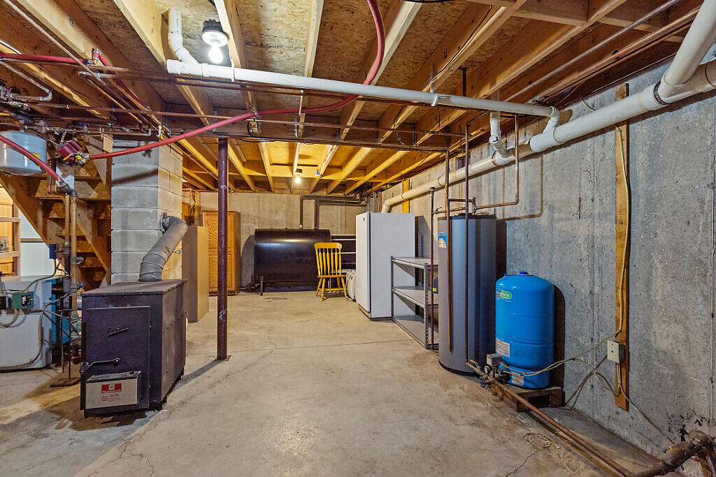 588 Banton Road Palermo ME 04354