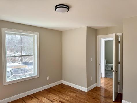 10 Conesca Road Raymond ME 04071