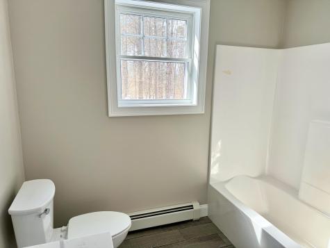 10 Conesca Road Raymond ME 04071