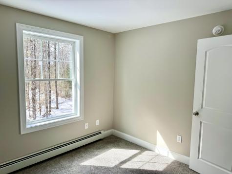 10 Conesca Road Raymond ME 04071