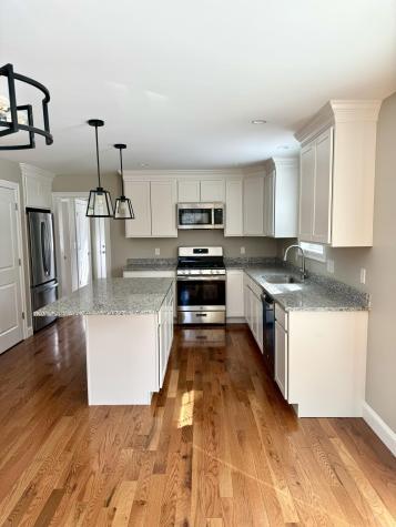 10 Conesca Road Raymond ME 04071