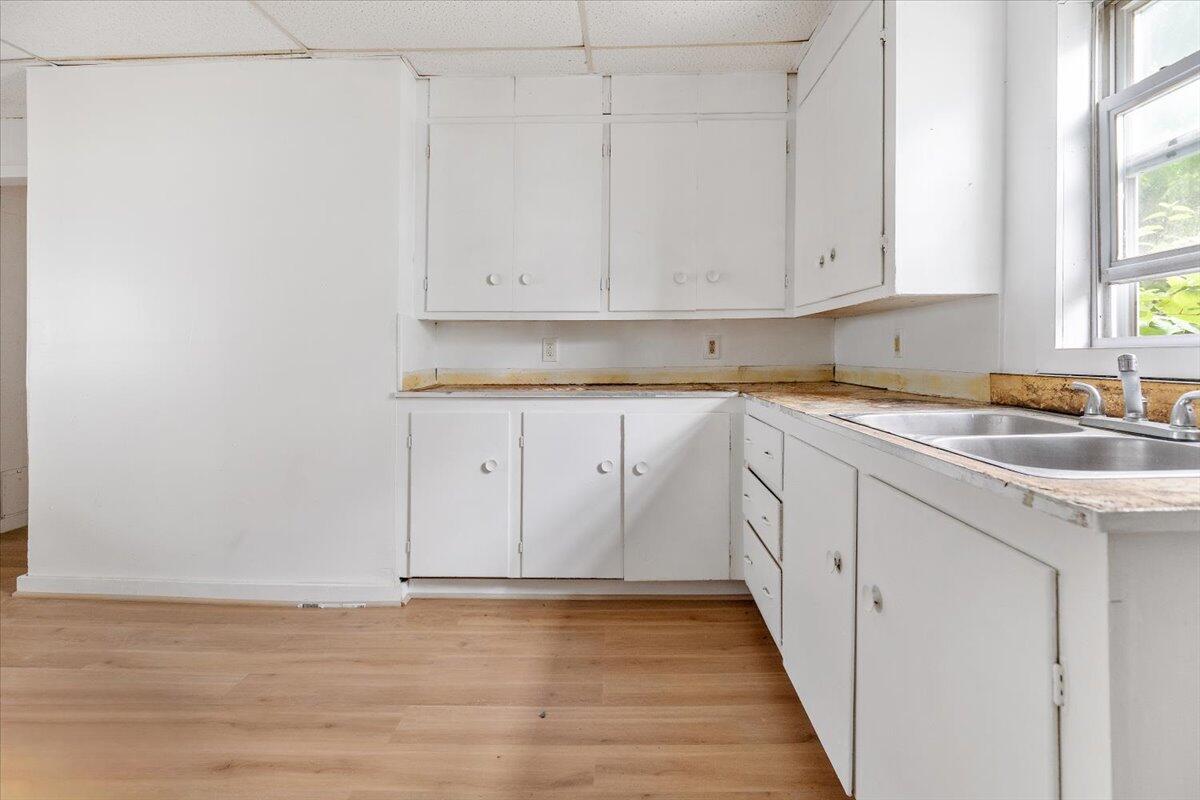 28 James Street Auburn ME 04210