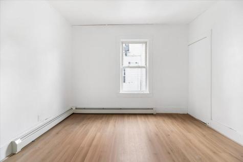 28 James Street Auburn ME 04210