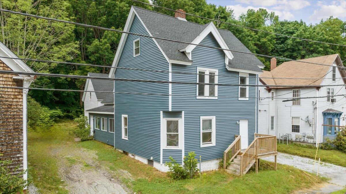 28 James Street Auburn ME 04210
