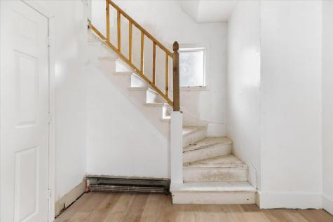 28 James Street Auburn ME 04210
