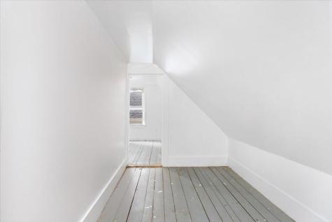 28 James Street Auburn ME 04210