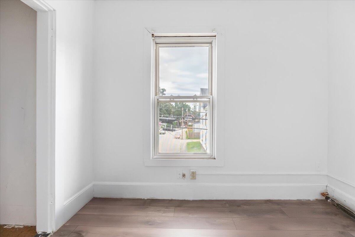 28 James Street Auburn ME 04210