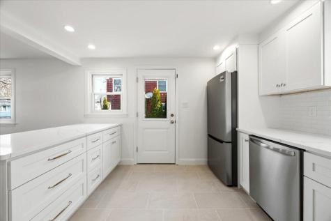 10 Meadowbrook Lane Portland ME 04102