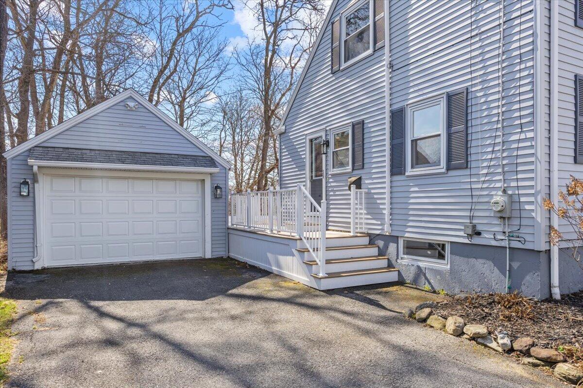 10 Meadowbrook Lane Portland ME 04102