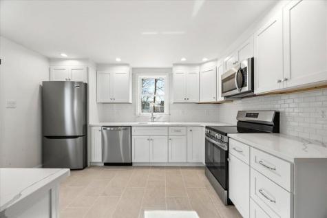 10 Meadowbrook Lane Portland ME 04102