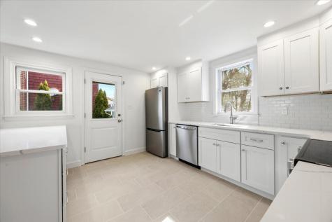 10 Meadowbrook Lane Portland ME 04102