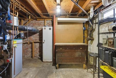 25 Lemay Avenue Lewiston ME 04240