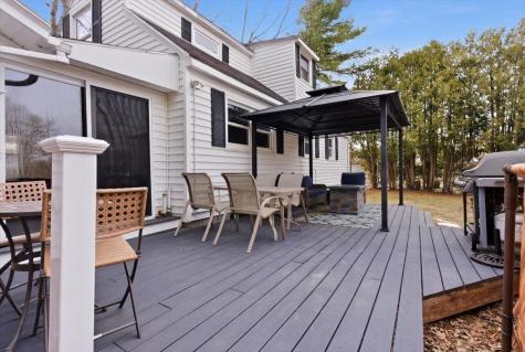 25 Lemay Avenue Lewiston ME 04240