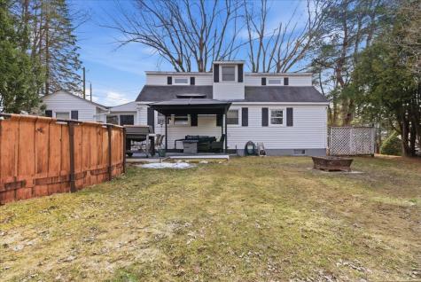 25 Lemay Avenue Lewiston ME 04240